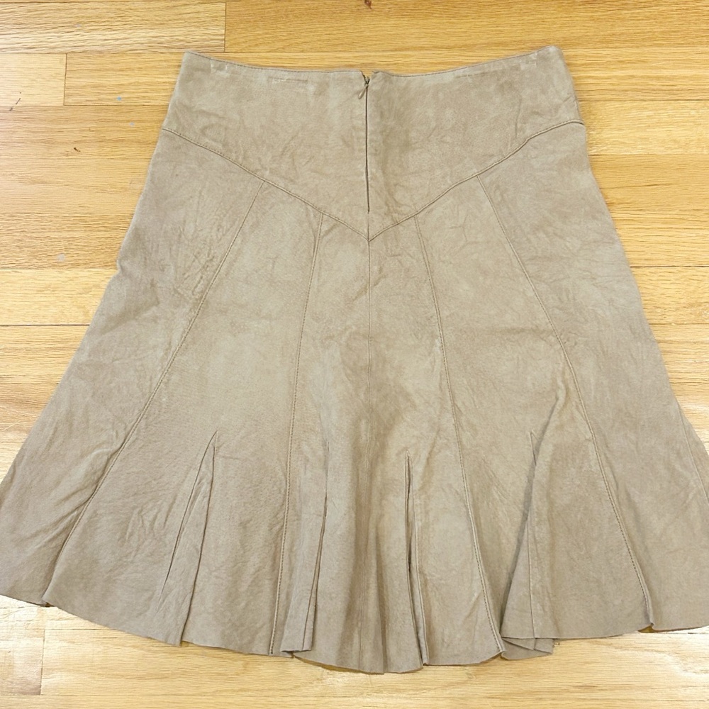 Vintage Y2K Fashion Bug Leather A-Line Skirt Tan Size 6 - Picture 2 of 11